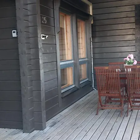 Himos Edullista Majoittumista Keskellae Palveluja, Koivula 25, Lue 